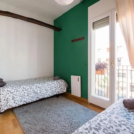 6 Pax Duplex Penthouse Las Ramblas Barcelona Apartment *