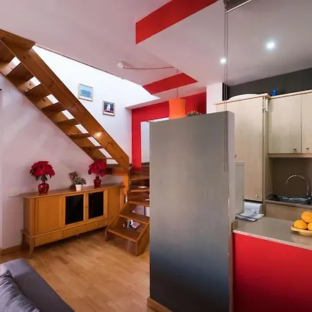 6 Pax Duplex Penthouse Las Ramblas Barcelona Apartment
